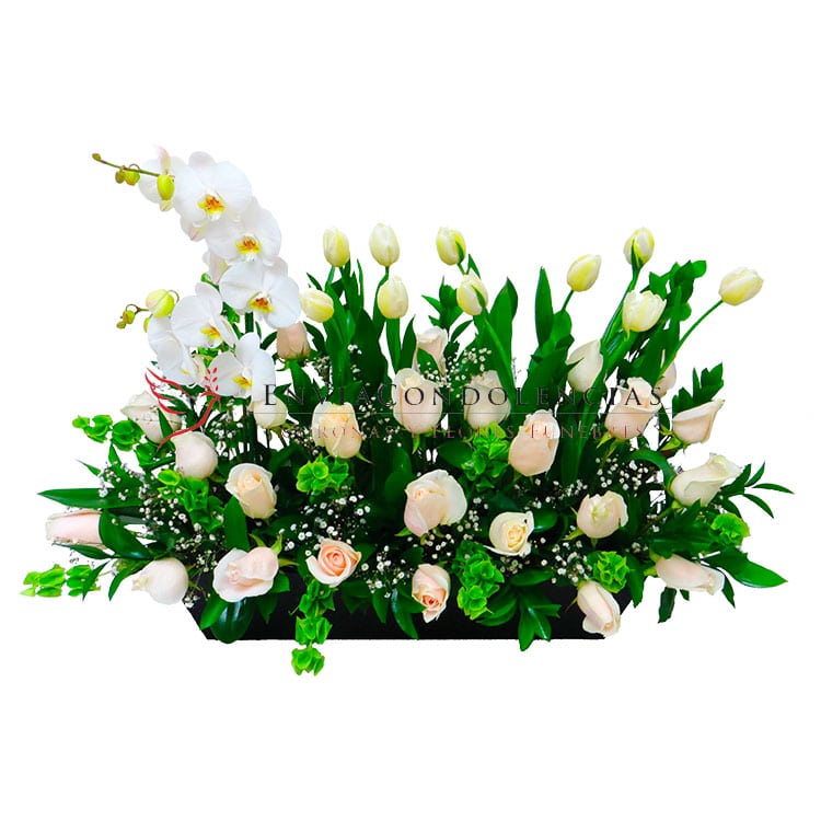 Arreglo fúnebre: Jardín del Cielo Y Besos